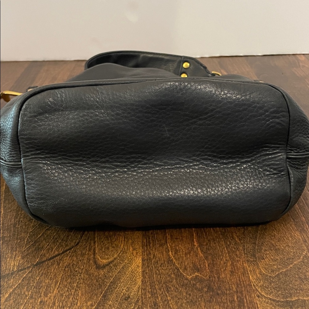HOBO FLARE Bucket Bag Black Pebbled Leather Crossbody Purse - Picture 5 of 13